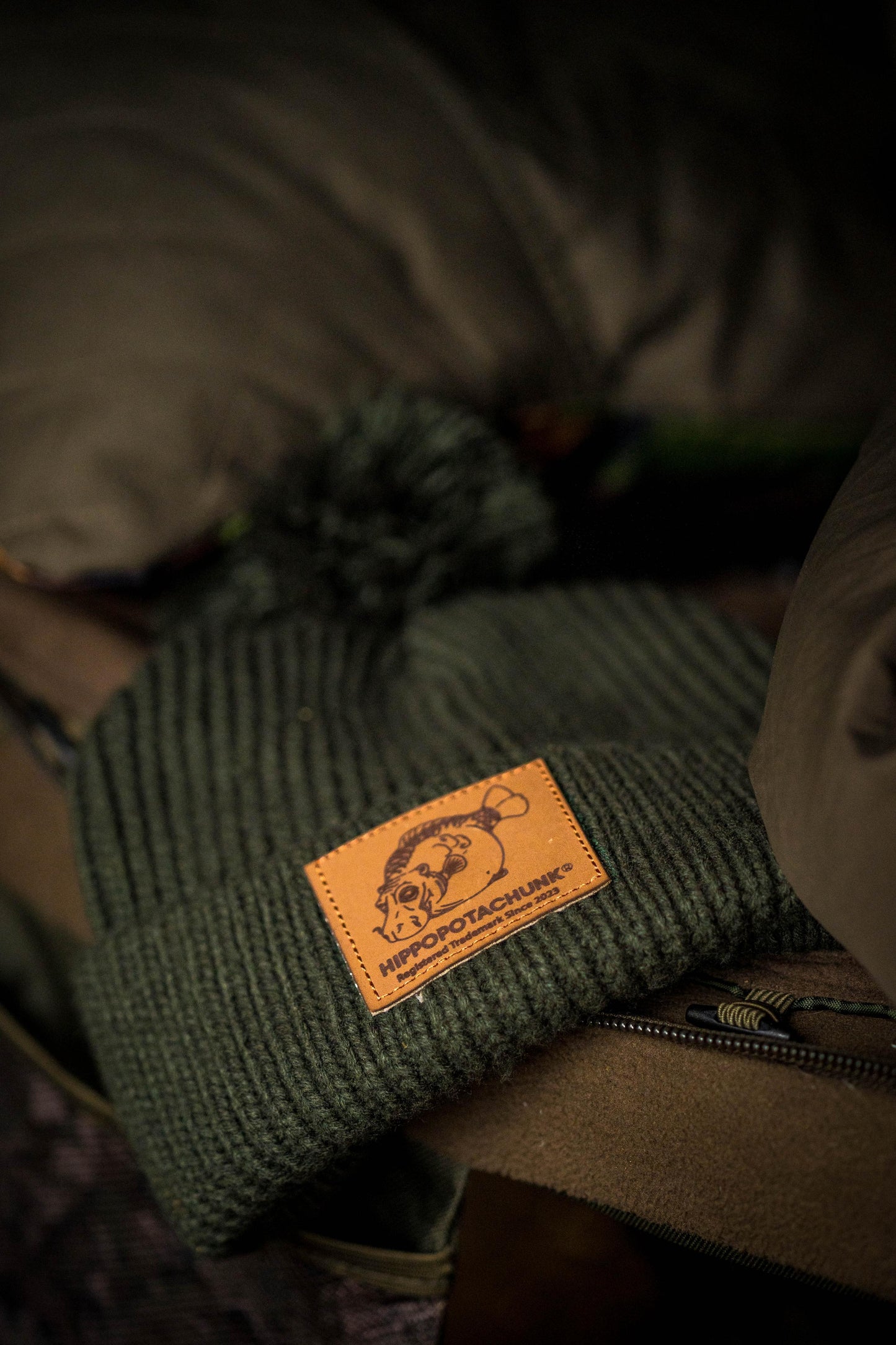 HIPPOPOTACHUNK BOBBLE HAT